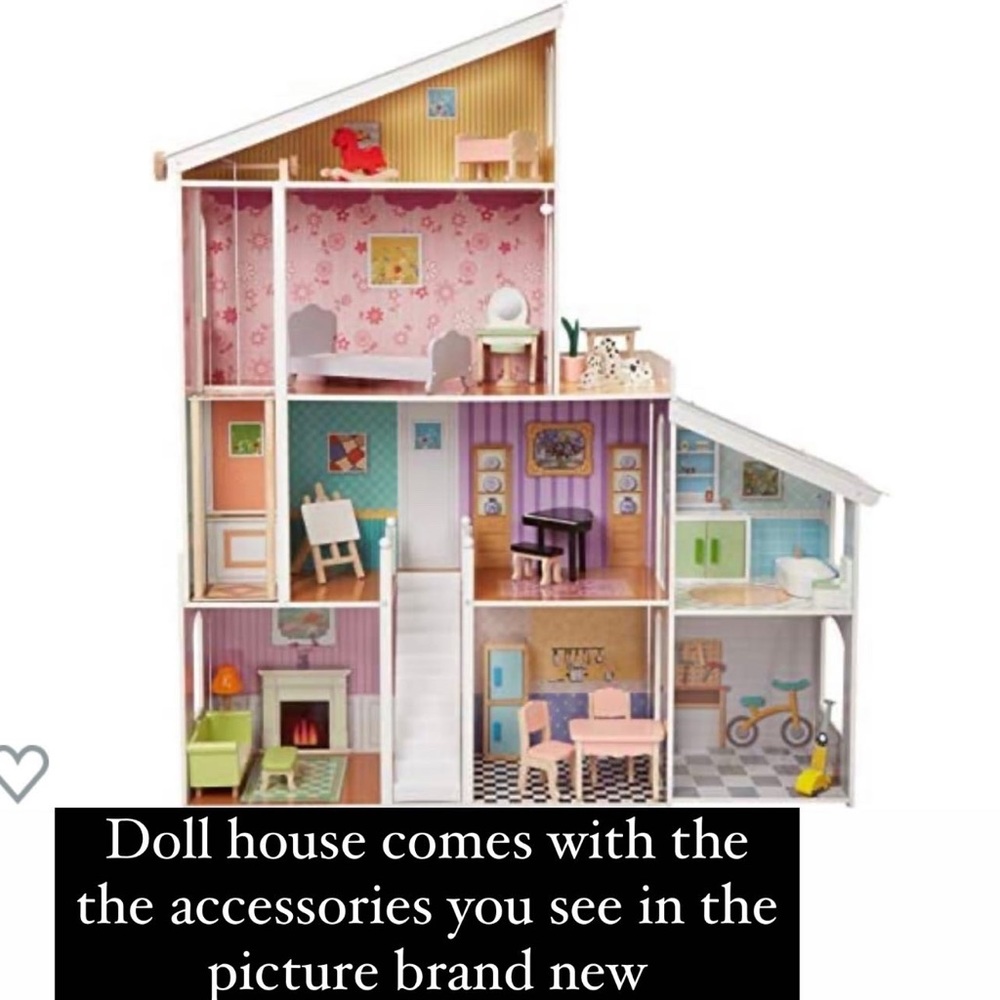 Doll house all accessories included no DOLLS